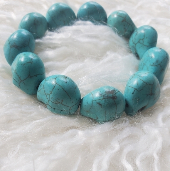 Charmed Craft Howlite Turquoise Stone Bracelets Elastic Gothic Skull Bea… - Picture 5 of 5